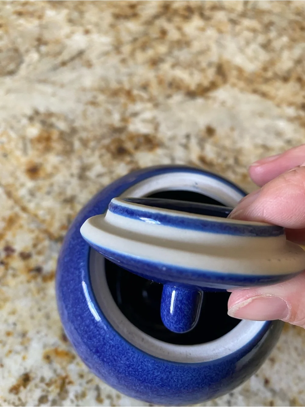 Sasaki Colorstone Textured Sapphire Blue creamer and sugar set